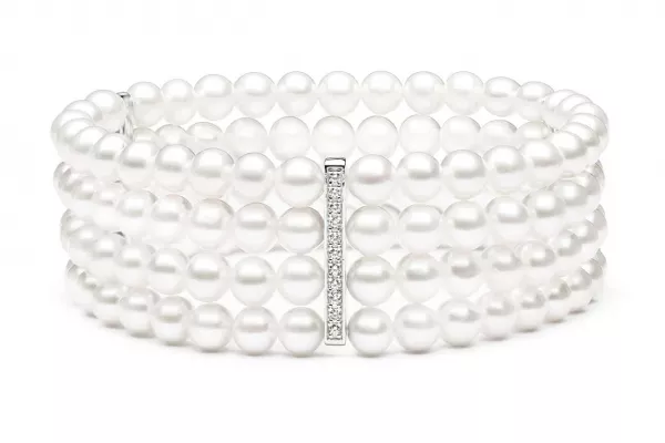 Elegantes Perlenarmband 4-reihig weiß rund 6-7 mm und Zirkonia, 19cm, Gaura Pearls, Estland